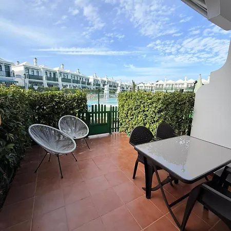 Oasis Dunaflor Apartamento *